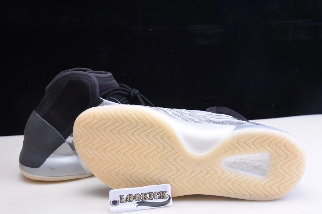 Q46473 QNTM YZY Quantum Adidas Yeezy 1013